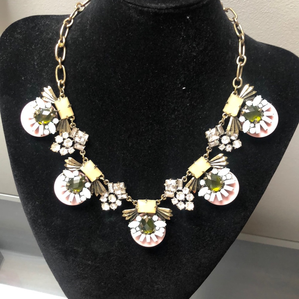 Statements necklace